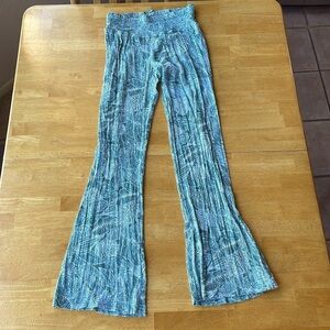 Gently warn O’Neil Beach Pants (Size M)